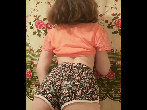 ❤️ Keçika ciwan a seksî li ber kamerayê kurtanên xwe ji xwe dike ❌ Porno li me ku.markettass.ru ️❤